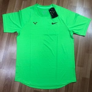 NWT Nike Rafa Nadal Aeroreact Green Tennis Shirt Crew CI9152-398 Size Medium
